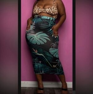 Gorgeous boutique tropical cut out dress 3x